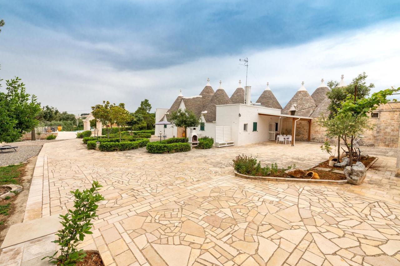Trullo Il Focolare In Masseria ชิสแตร์นีโน ภายนอก รูปภาพ
